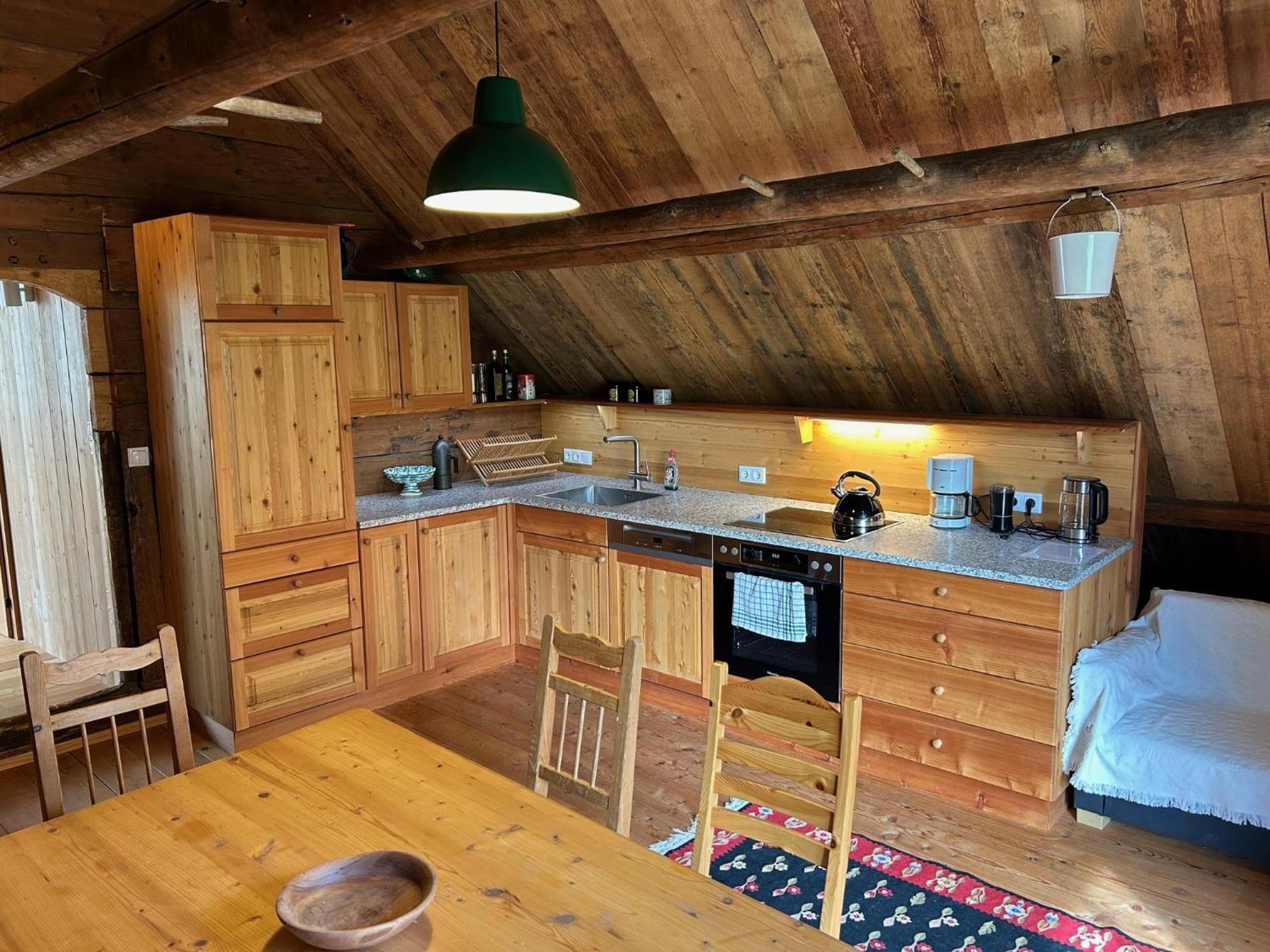 Charmante Gaestewohnung In Altem Bauernhaus In Alpiner Alleinlage Stanz Im Murztal Екстериор снимка